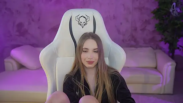 Linda054 online show from 16, 2, 2025