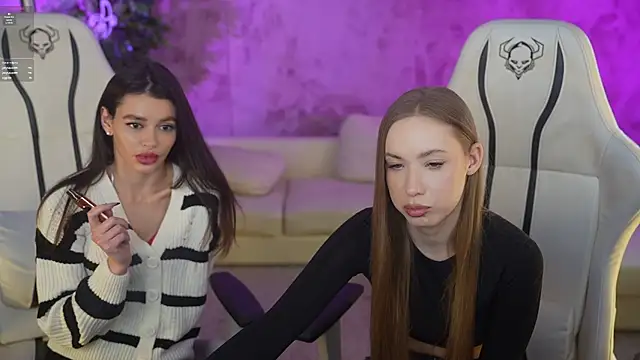 Linda054 online show from 3, 3, 2025