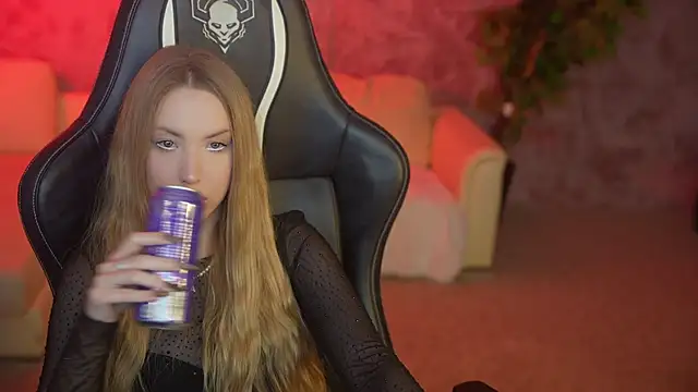 Linda054 online show from 19, 9, 2025