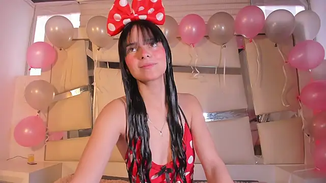 Snapshot of chrystal_js chatting on 17, 10, 2025 chrystal js online show from 17, 10, 2025