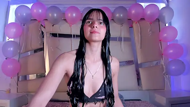 Snapshot of chrystal_js chatting on 21, 10, 2025 chrystal js online show from 21, 10, 2025