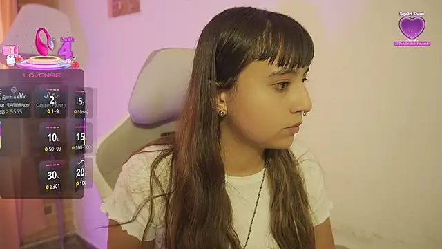 Snapshot of emitaa17228o chatting on 16, 9, 2025 emitaa17228o online show from 16, 9, 2025