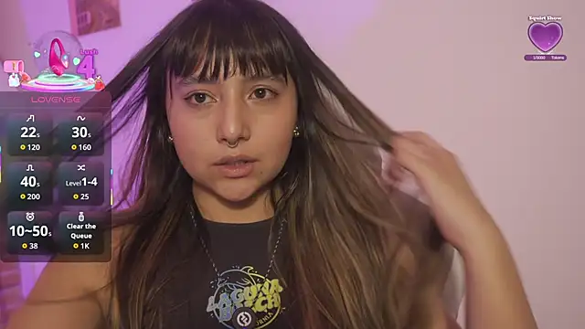 Snapshot of emitaa17228o chatting on 23, 9, 2025 emitaa17228o online show from 23, 9, 2025