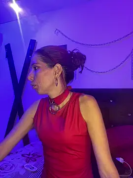 Snapshot of Little_Naughtty chatting on 6, 5, 2026 Little Naughtty online show from 6, 5, 2026