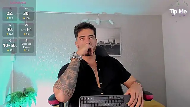 Snapshot of Nate_franco chatting on 20, 10, 2025 Nate franco online show from 20, 10, 2025