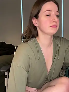 nerdynina online show from 16, 2, 2025