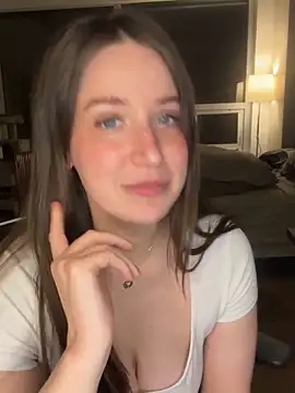 Snapshot of nerdynina chatting on 21, 4, 2026 nerdynina online show from 21, 4, 2026