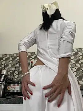    Erin    online show from 12, 7, 2026