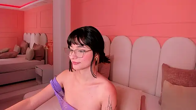 Snapshot of emilly_williams_ chatting on 27, 1, 2025 emilly williams online show from 27, 1, 2025