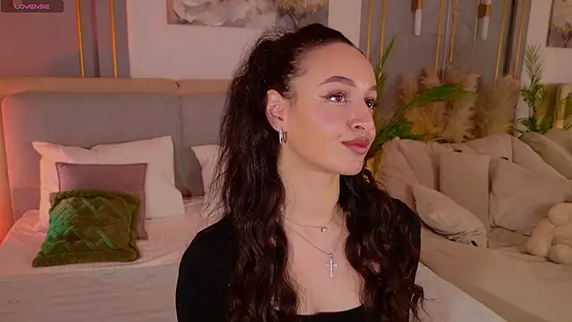 Snapshot of Lolly_Neal chatting on 14, 3, 2026 Lolly Neal online show from 14, 3, 2026