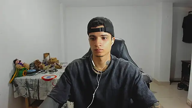 Snapshot of Balo_lovers chatting on 14, 1, 2025 Balo lovers online show from 14, 1, 2025