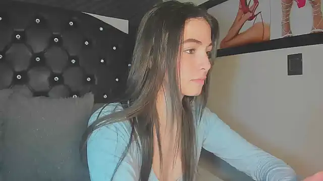 Snapshot of diana_queen_ chatting on 22, 4, 2026 diana queen online show from 22, 4, 2026