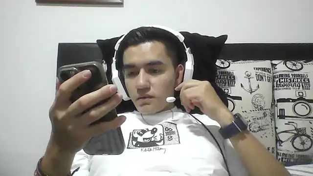 Estebitan vm online show from 8, 3, 2026