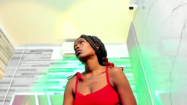 Snapshot of ebony_priincess chatting on 28, 11, 2025 ebony priincess online show from 28, 11, 2025