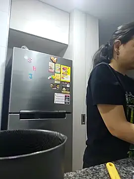 azumiichan online show from 21, 12, 2024