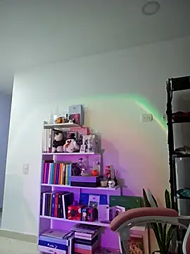 azumiichan online show from 12, 3, 2025