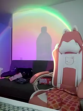 azumiichan online show from 11, 10, 2025