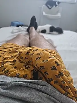 Snapshot of tibi2003_10 chatting on 16, 12, 2025 tibi2003 10 online show from 16, 12, 2025