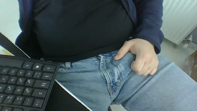 Koraymoray15 online show from 27, 3, 2026