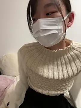 Snapshot of -Rinka- chatting on 17, 5, 2026 -Rinka- online show from 17, 5, 2026