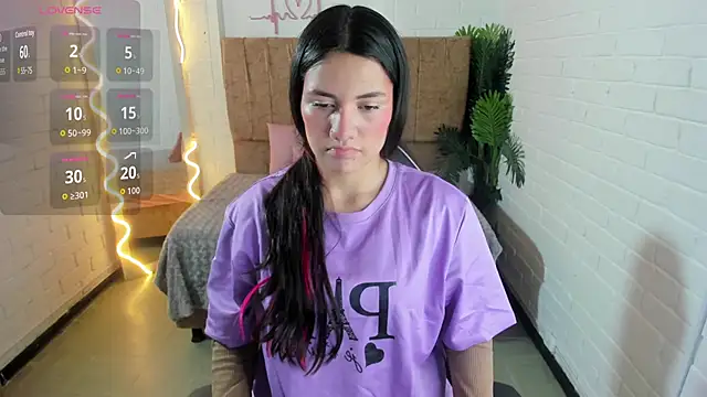 Chiara tay online show from 19, 9, 2025