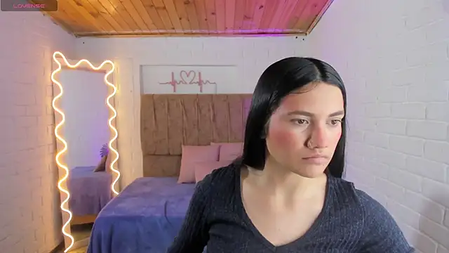 Chiara tay online show from 9, 10, 2025