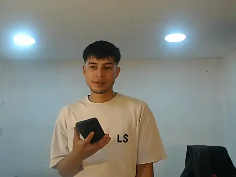 Snapshot of danielitopapuu chatting on 28, 10, 2025 danielitopapuu online show from 28, 10, 2025