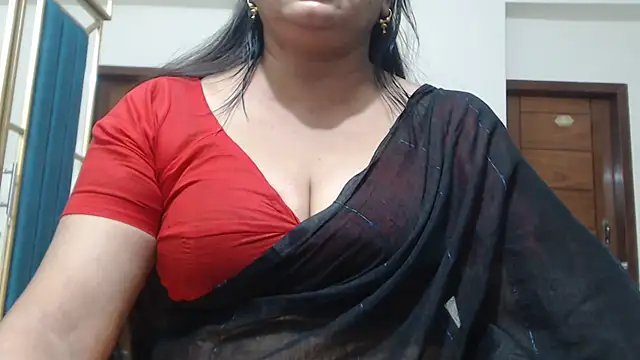 Snapshot of desi-maisa130 chatting on 25, 4, 2026 desi-maisa130 online show from 25, 4, 2026