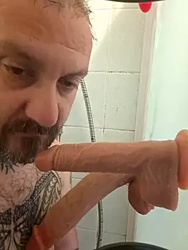 Snapshot of teddy79good chatting on 2, 5, 2026 teddy79good online show from 2, 5, 2026