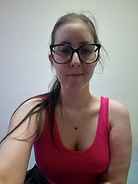 Snapshot of Sarah459 chatting on 8, 2, 2026 Sarah459 online show from 8, 2, 2026