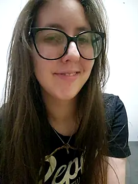 Snapshot of Sarah459 chatting on 9, 4, 2026 Sarah459 online show from 9, 4, 2026