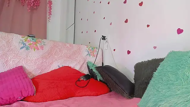 Snapshot of msschloee_ chatting on 13, 2, 2026 msschloee online show from 13, 2, 2026