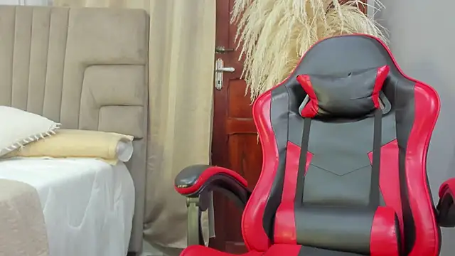 Snapshot of angel_adamx chatting on 13, 10, 2025 angel adamx online show from 13, 10, 2025