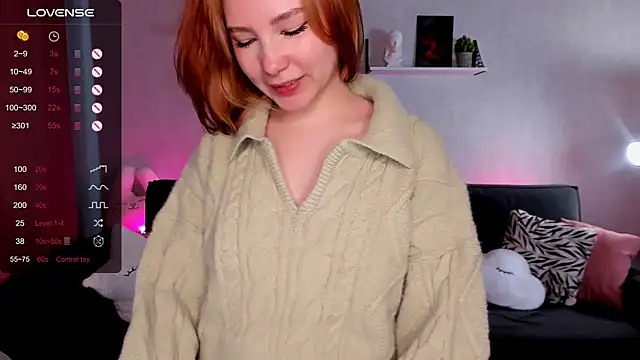 LanaBlu  online show from 10, 3, 2025