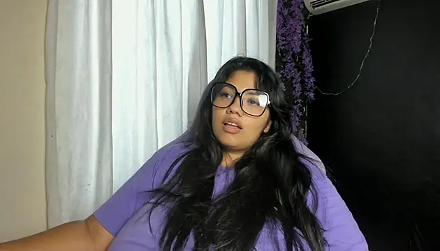Snapshot of AvrilRizoX chatting on 30, 4, 2026 AvrilRizoX online show from 30, 4, 2026