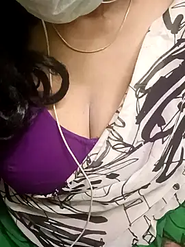 Snapshot of Aishu-tamil09 chatting on 25, 1, 2025 Aishu-tamil09 online show from 25, 1, 2025