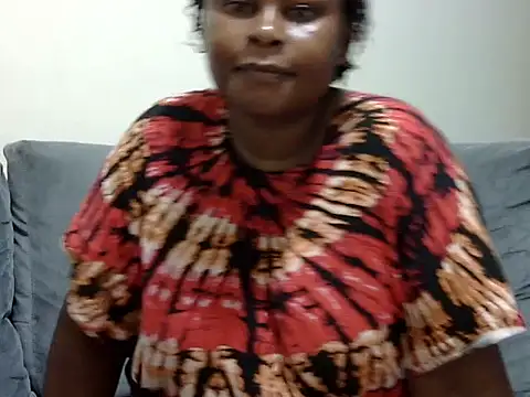 Snapshot of Pretty_lilly02 chatting on 27, 5, 2026 Pretty lilly02 online show from 27, 5, 2026