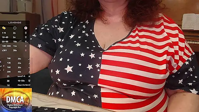 Snapshot of RoseRed69 chatting on 5, 2, 2025 RoseRed69 online show from 5, 2, 2025