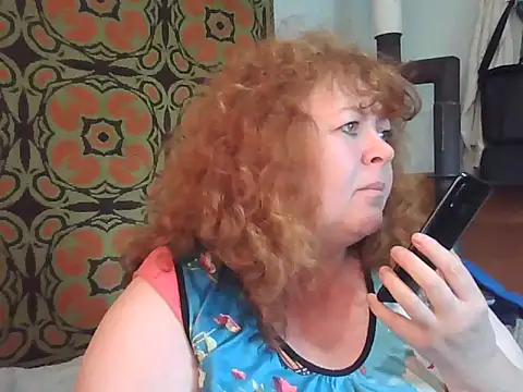 Snapshot of RoseRed69 chatting on 22, 9, 2025 RoseRed69 online show from 22, 9, 2025