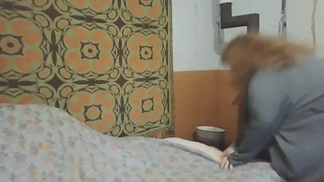 Snapshot of RoseRed69 chatting on 3, 10, 2025 RoseRed69 online show from 3, 10, 2025