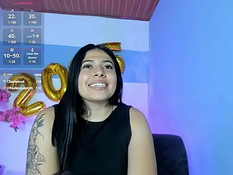 Snapshot of caro_sweett chatting on 1, 1, 2025 caro sweett online show from 1, 1, 2025