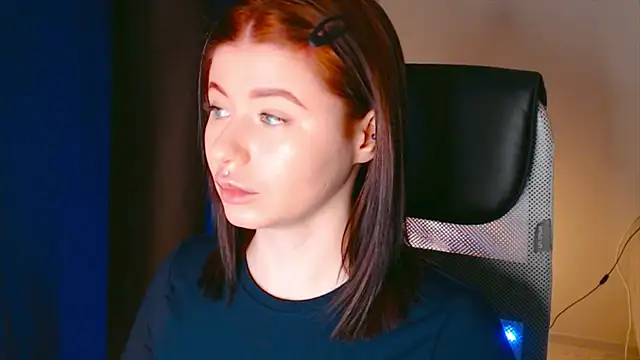 Snapshot of xoxoavi chatting on 10, 1, 2025 xoxoavi online show from 10, 1, 2025