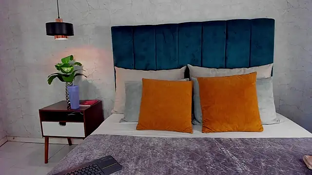 Luna18Pink online show from 28, 3, 2026