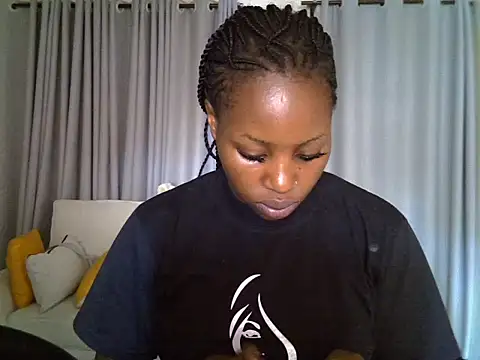 Snapshot of Queen_loveer chatting on 14, 3, 2026 Queen loveer online show from 14, 3, 2026