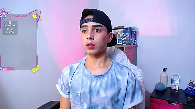 OwenBluee online show from 18, 11, 2025