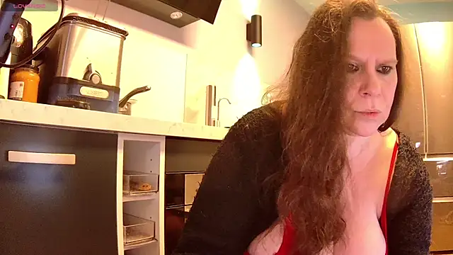 Endrocleia online show from 3, 12, 2025