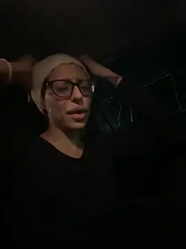 myloveforyouu online show from 30, 11, 2025