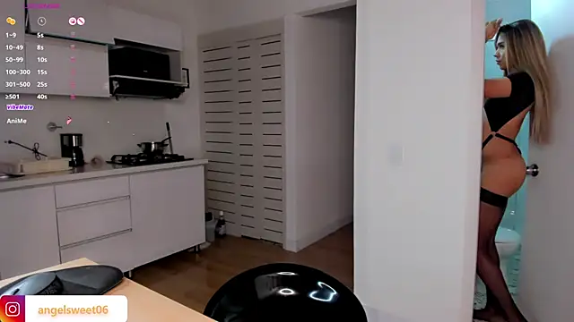 Snapshot of ANGELL06 chatting on 2, 3, 2025 ANGELL06 online show from 2, 3, 2025