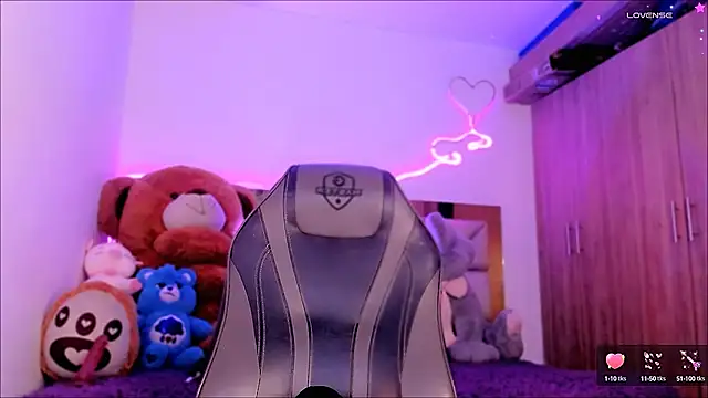 Snapshot of Lucidollts_ chatting on 7, 2, 2025 Lucidollts online show from 7, 2, 2025