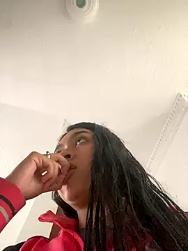 SweetLatiin  online show from 22, 11, 2025